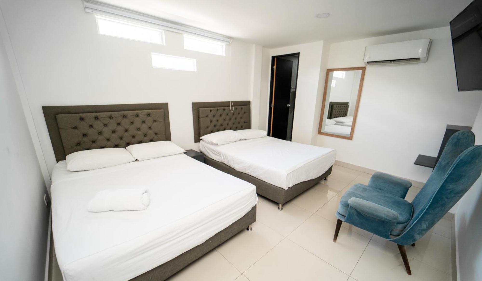 79 Hotel Medellin Ngoại thất bức ảnh