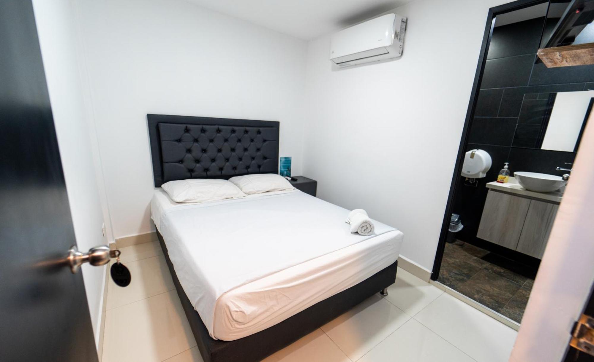 79 Hotel Medellin Ngoại thất bức ảnh