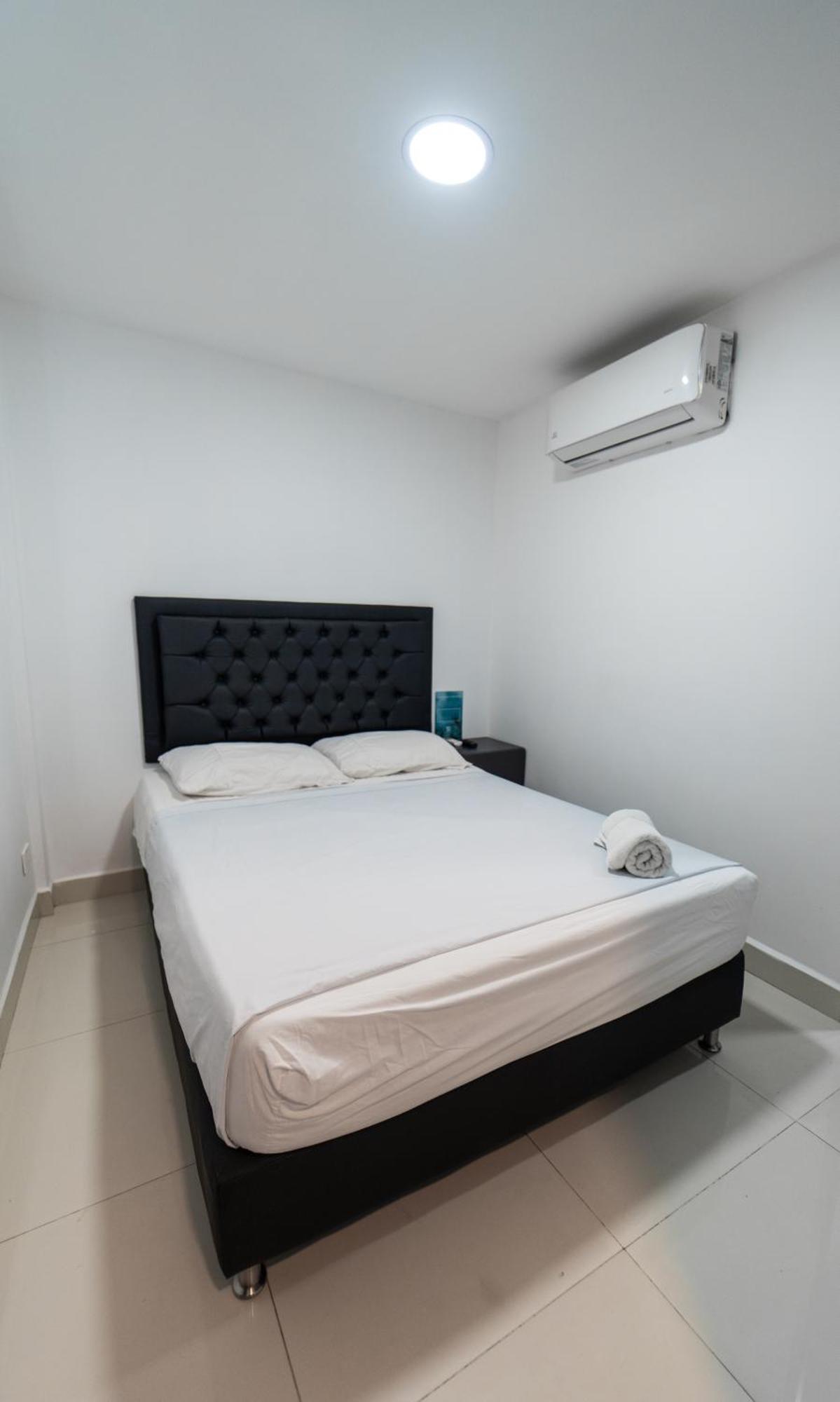 79 Hotel Medellin Ngoại thất bức ảnh